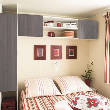 Camping Taxo Les Pins أرجيليه- سور- مير المظهر الخارجي الصورة