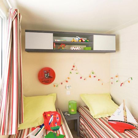 Camping Taxo Les Pins أرجيليه- سور- مير المظهر الخارجي الصورة
