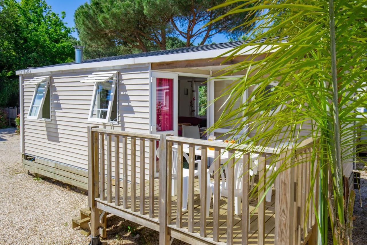 Camping Taxo Les Pins أرجيليه- سور- مير المظهر الخارجي الصورة