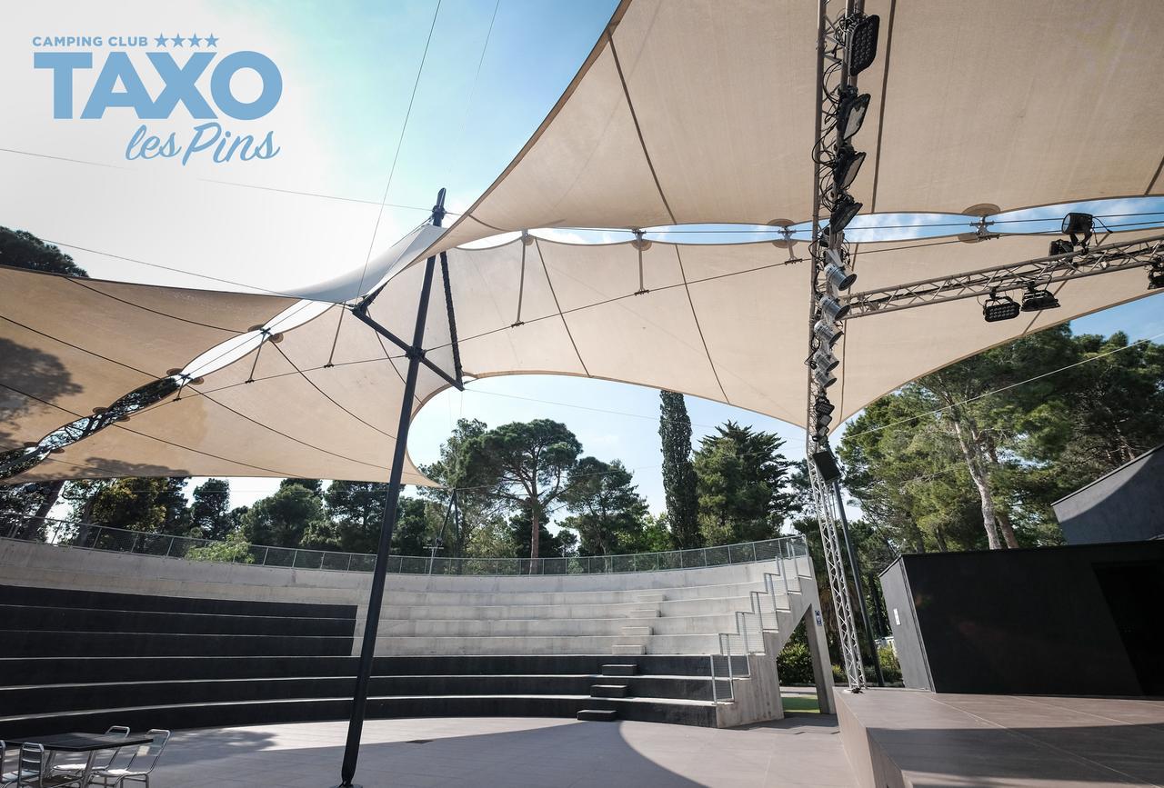 Camping Taxo Les Pins أرجيليه- سور- مير المظهر الخارجي الصورة