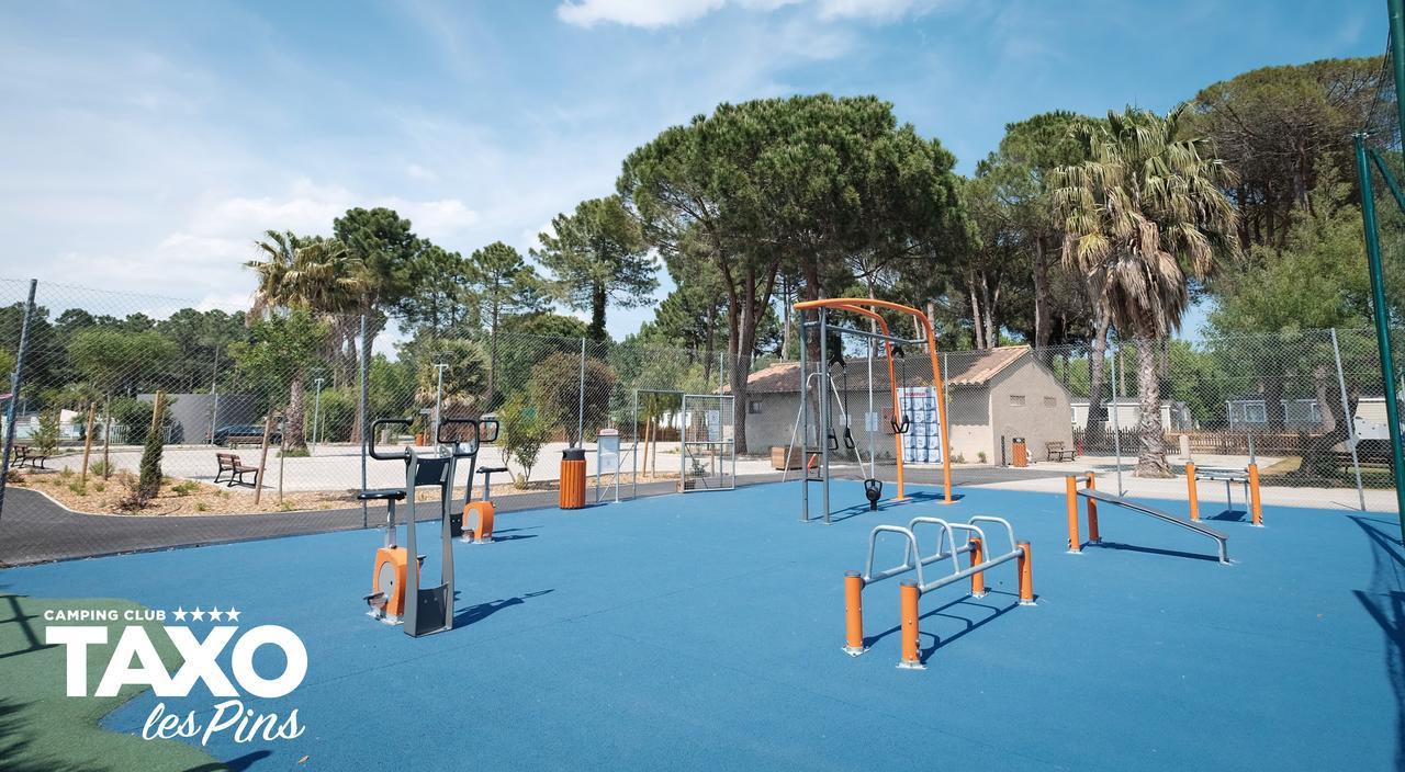 Camping Taxo Les Pins أرجيليه- سور- مير المظهر الخارجي الصورة
